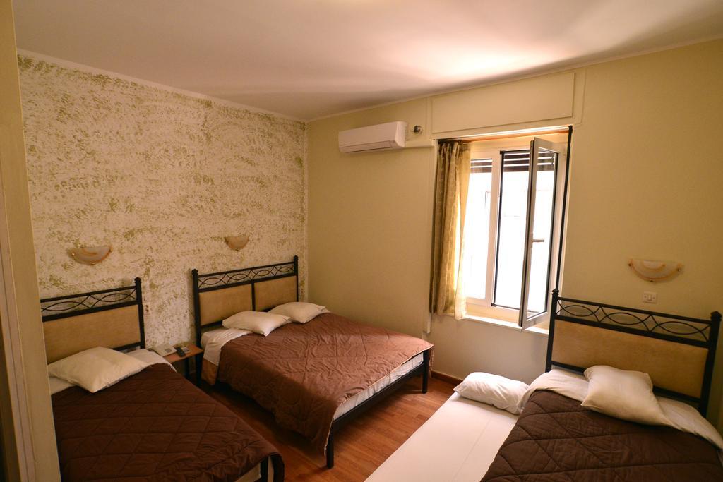 Electra Hotel Piraeus Exterior photo