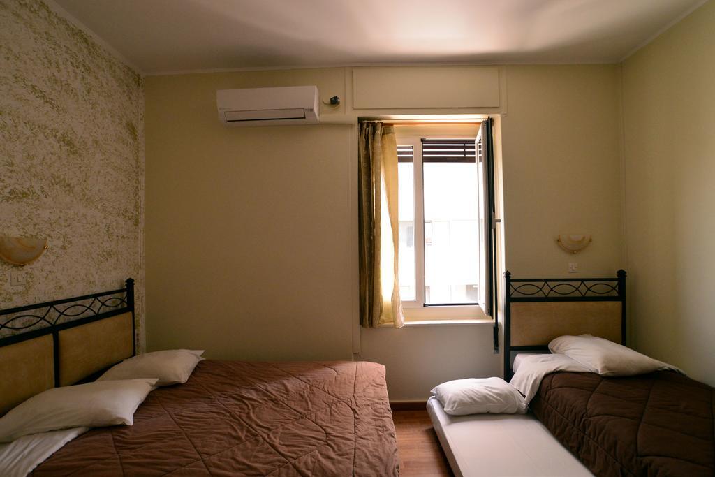 Electra Hotel Piraeus Exterior photo